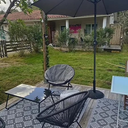 D'hotes Les Macarons De Tata 3* Sainte-Eulalie (Gironde)