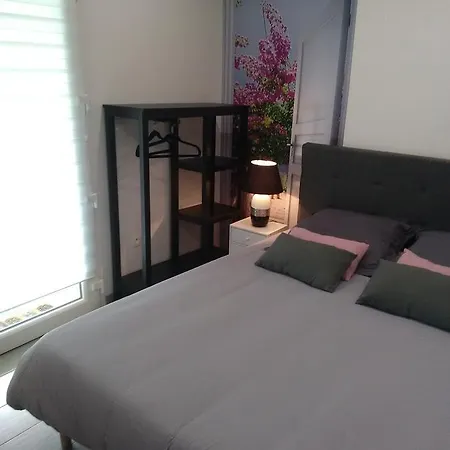 D'hotes Les Macarons De Tata Penzion