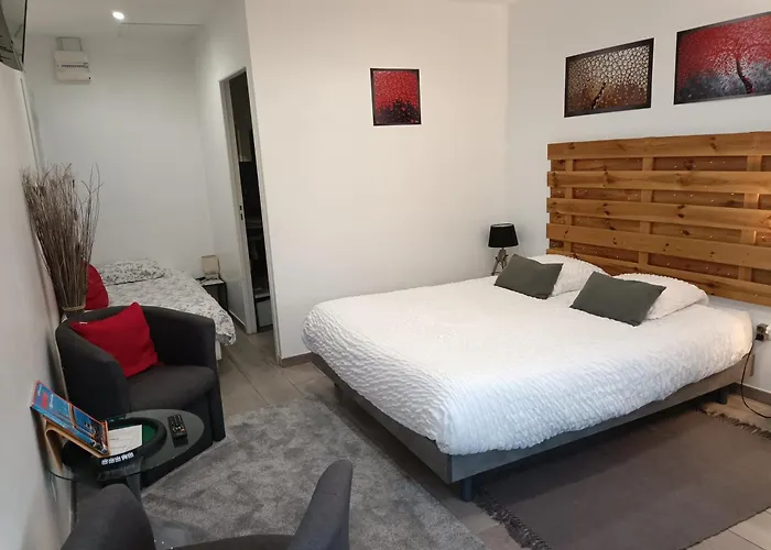 D'hotes Les Macarons De Tata Pensionat 3*