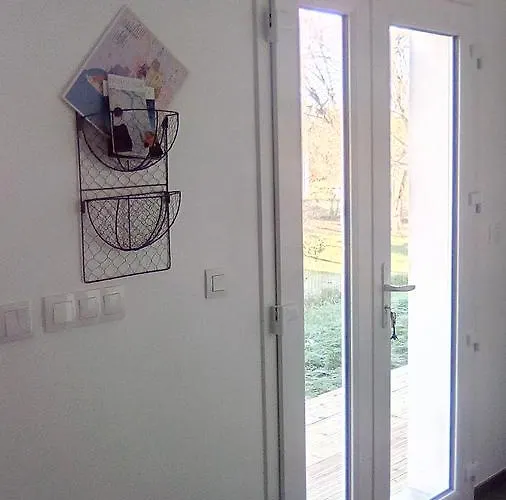 D'hotes Les Macarons De Tata Pensionat Sainte-Eulalie (Gironde)