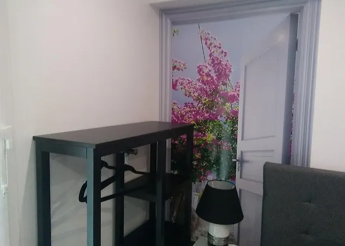 D'hotes Les Macarons De Tata Sainte-Eulalie (Gironde)