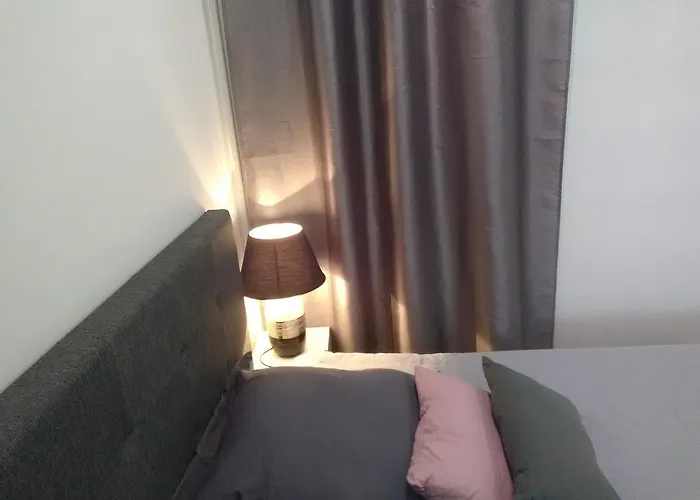 D'hotes Les Macarons De Tata Pensionat Sainte-Eulalie (Gironde)