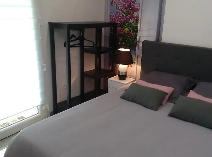 D'hotes Les Macarons De Tata Pensionat