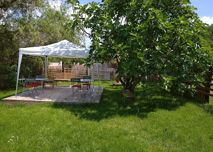 D'hotes Les Macarons De Tata Pensionat Sainte-Eulalie (Gironde)